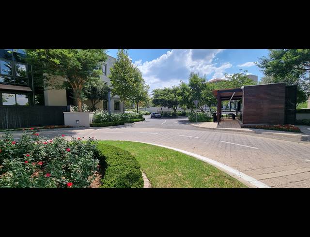 331M² OFFICE TO LET IN FOURWAYS
